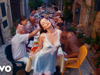 Dove Cameron - When In Rome