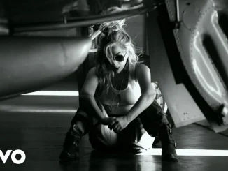 Lady Gaga - Hold My Hand (From Top Gun: Maverick)